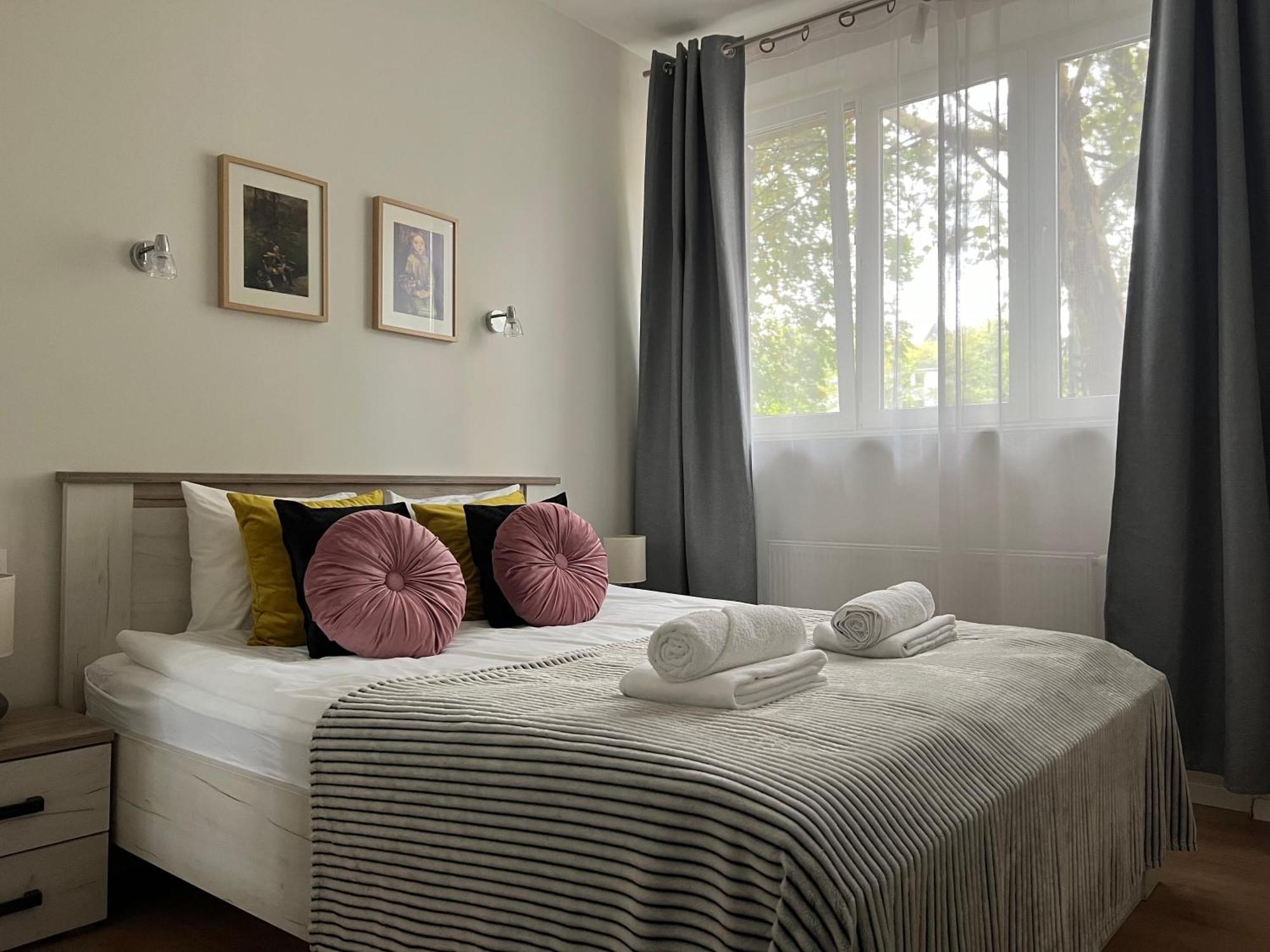 Modern & Cozy Flat - Near To Wawel Castle Appartement Krakau Buitenkant foto